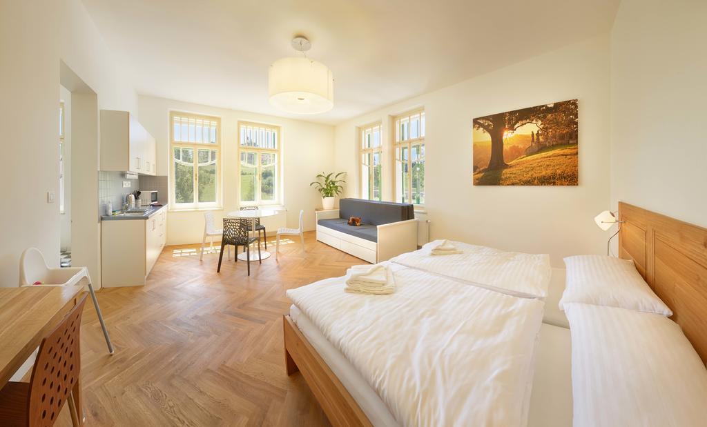 Jeschkeho vila a Lázeňský dům Kuks Exteriér fotografie